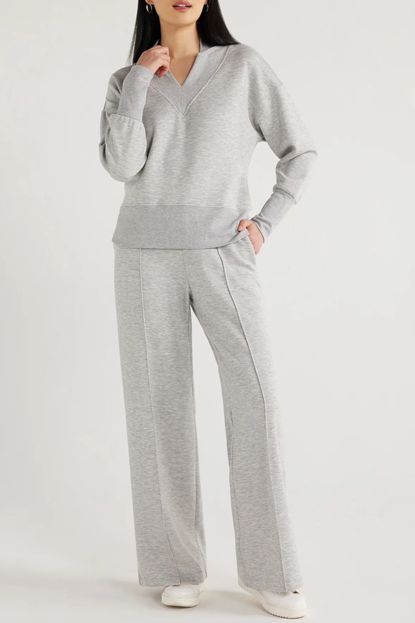 Weather Gets Cold Solid Color V-neck Top and Elastic Waist Pocketed Lounge Pants Set-consonak