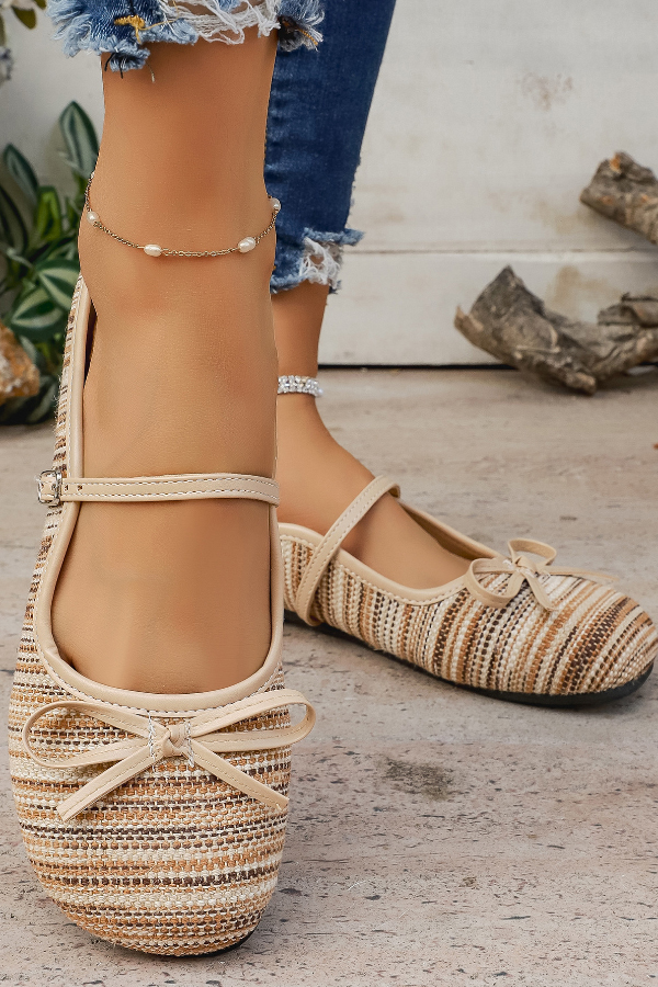 Elegant Bow-embellished Chunky Heeled Mary Jane Shoes