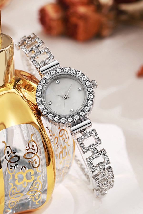 Fashionable Diamond Elegant Pointer Pull-Out Bracelet Watch | Consonak