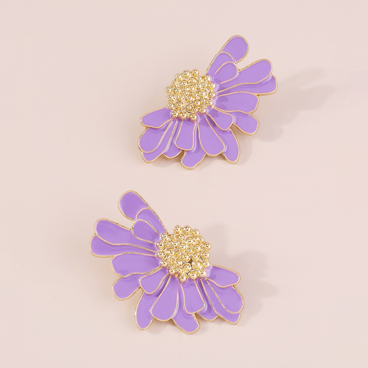 Retro Alloy Floral Pattern Earrings-consonak