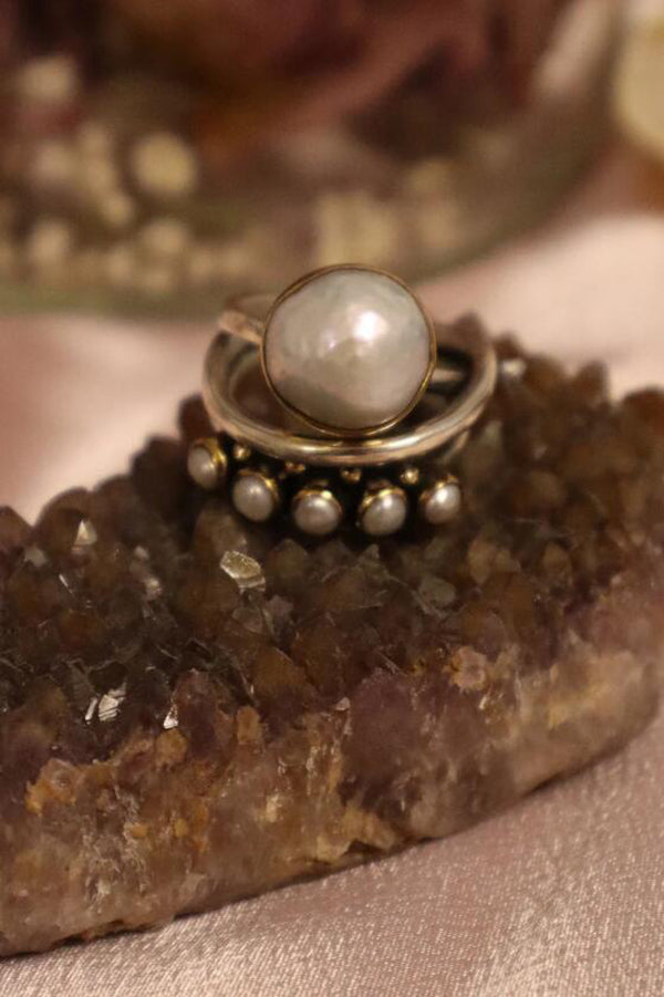 Vintage Pearl Open Ring-consonak