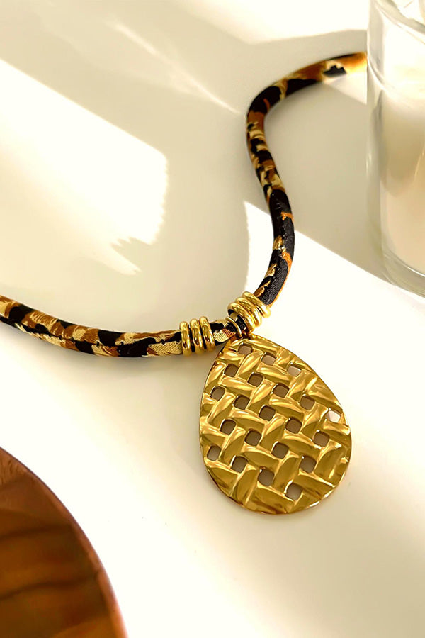 Leopard Print Velvet Rope Design Stainless Steel Necklace | Consonak