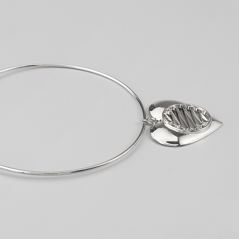 Hollow Love Metal Style Simple Necklace-consonak