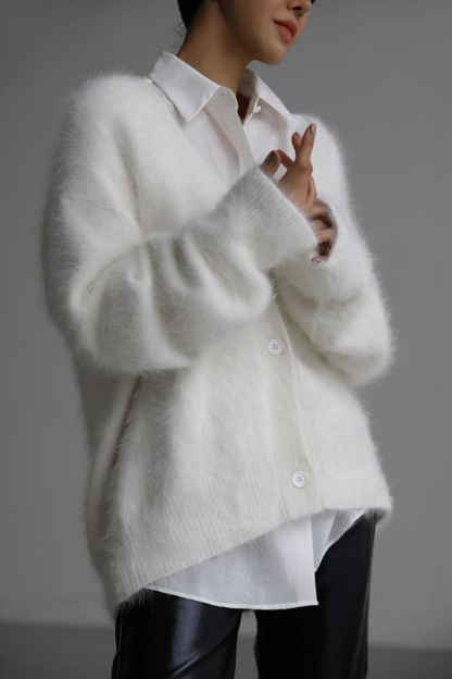 Solid Color Loose V-neck Long-sleeved Lazy Knitted Cardigan-consonak