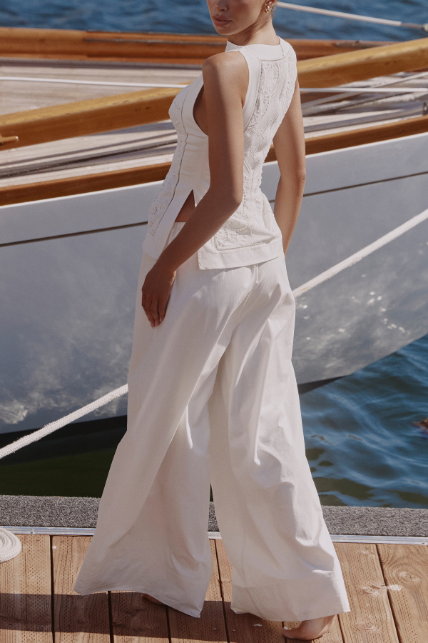Exquisite and casual mid rise pocket wide leg pants