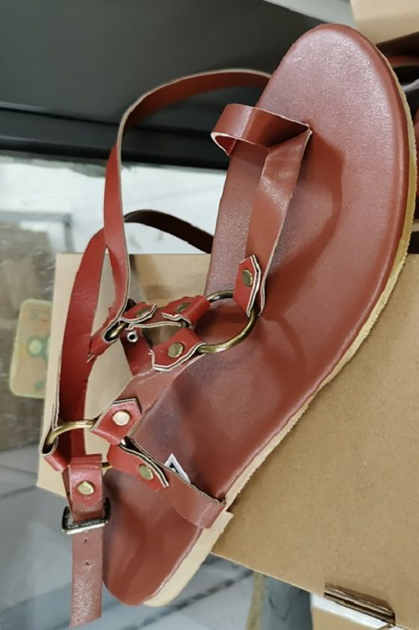 Stylish Round-toe Sandals Featuring A Snakeskin Print and Crisscross Straps.-Consonak