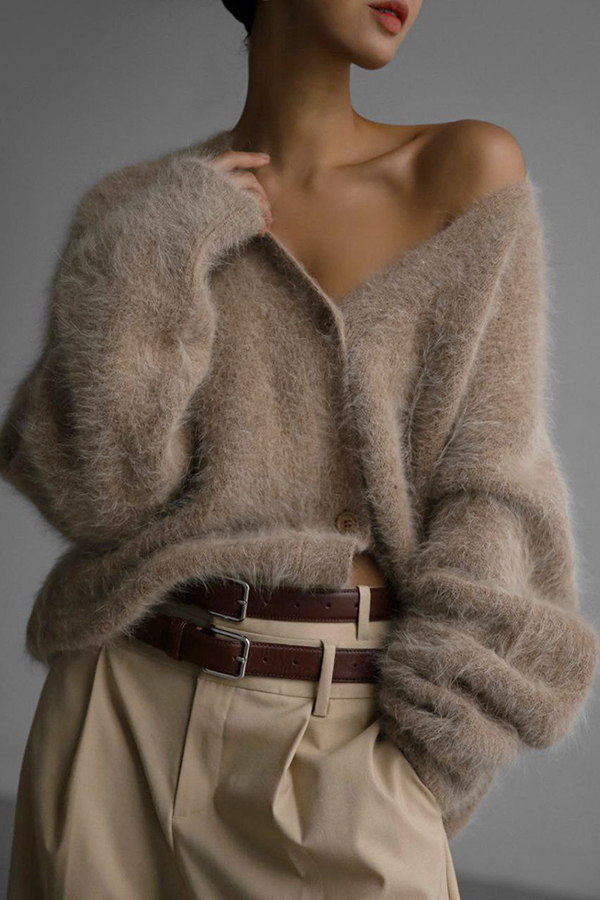 Solid Color Loose V-neck Long-sleeved Lazy Knitted Cardigan-consonak