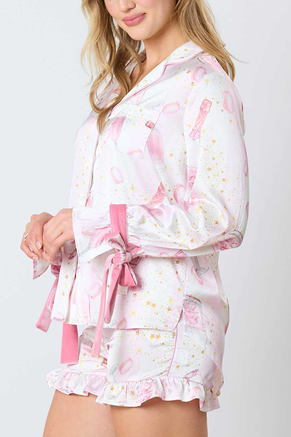 Christmas Fashion Printed Bow Tie Top and Elastic Waist Ruffle Shorts Set-consonak