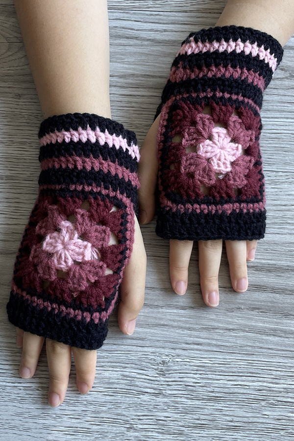 Four-leaf Clover Crochet Half-finger Gloves-consonak