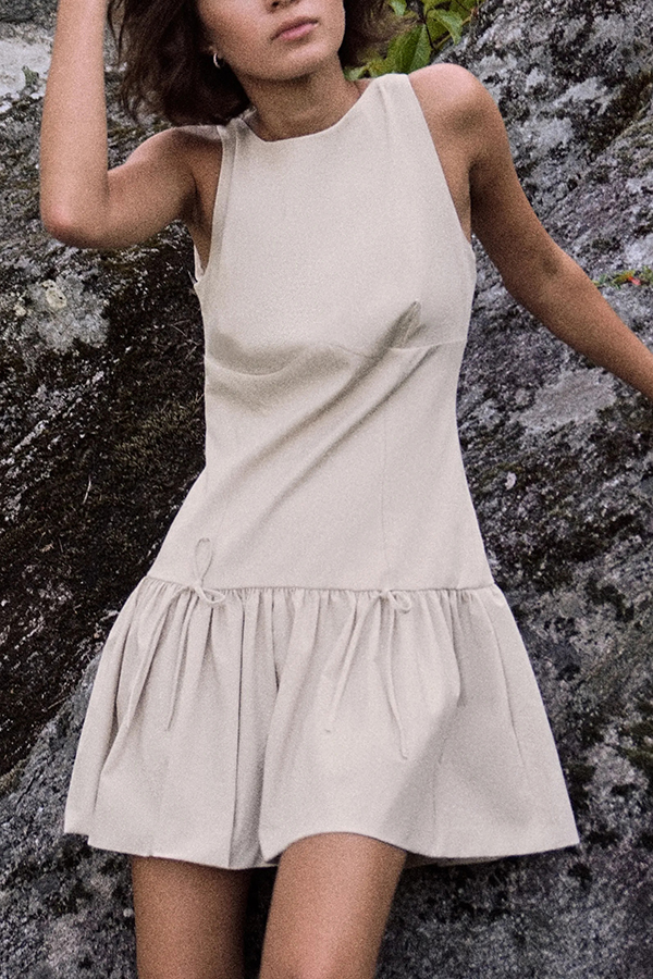 Solid Velvet Bow Embellished Sleeveless Mini Dress-consonak