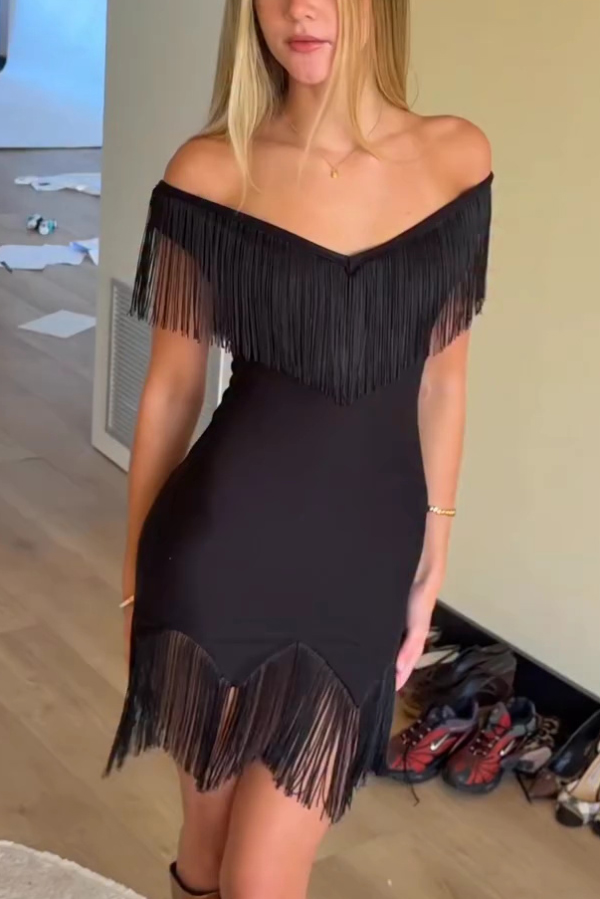 Solid Color V-neck Off-shoulder Slim-fit Tassel Mini Dress | Consonak