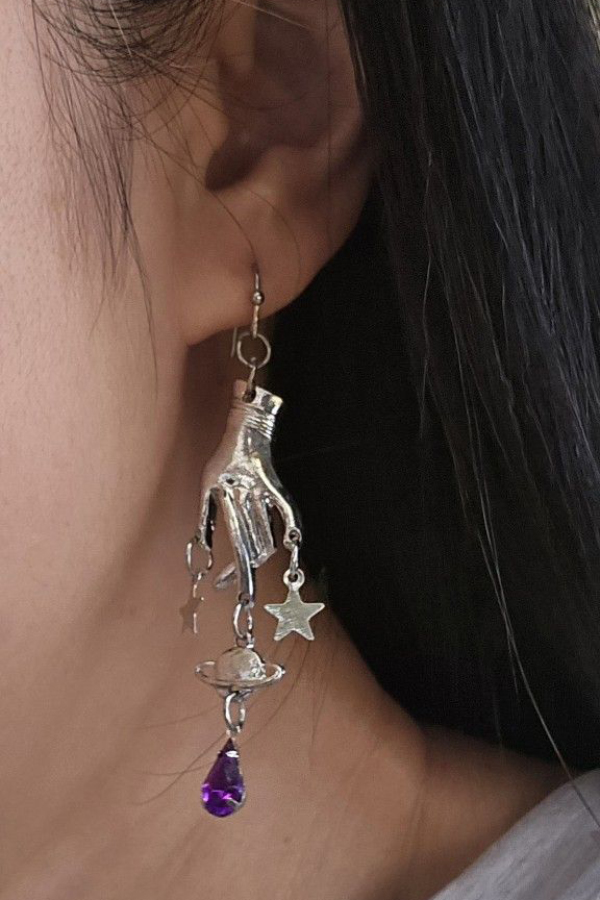 Fashionable Fingertip Planet Zirconia Pendant Earrings