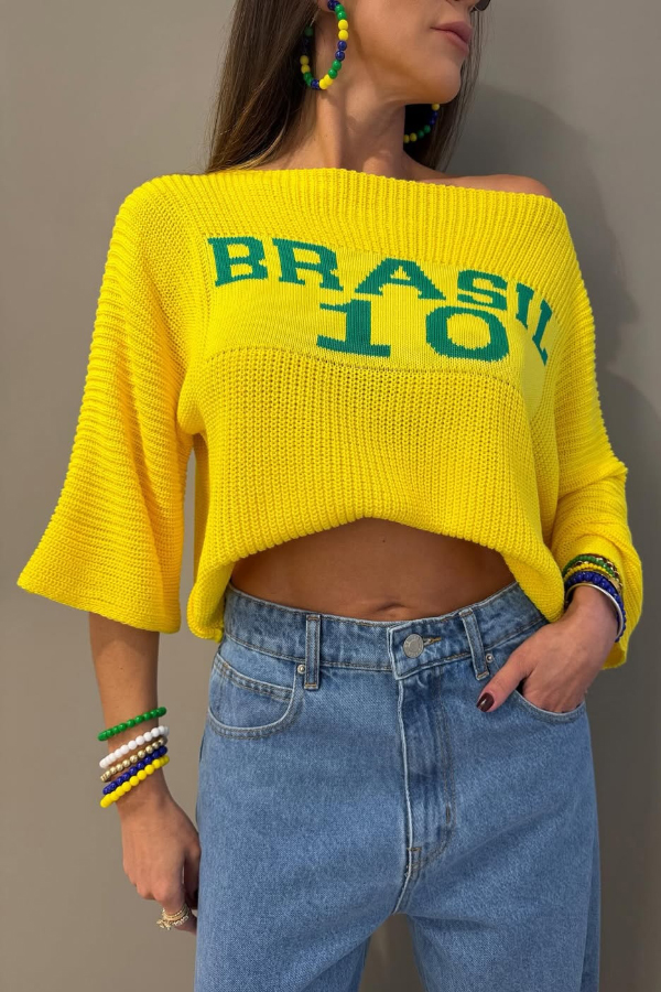 World Cup Letter Jacquard Loose-fitting Sloping Shoulders Cropped Knit Top