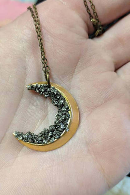 Vintage Moon-shaped Diamond Necklace-consonak