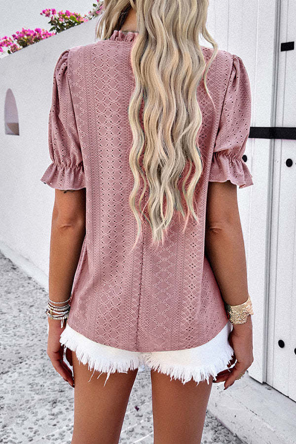 Solid Color Short Sleeved Patchwork Hollow Pleated Shirt-consonak