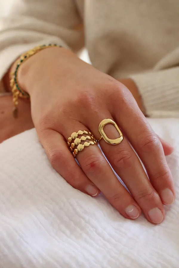 Stylish Dot Shape Stainless Steel Open Ring-consonak