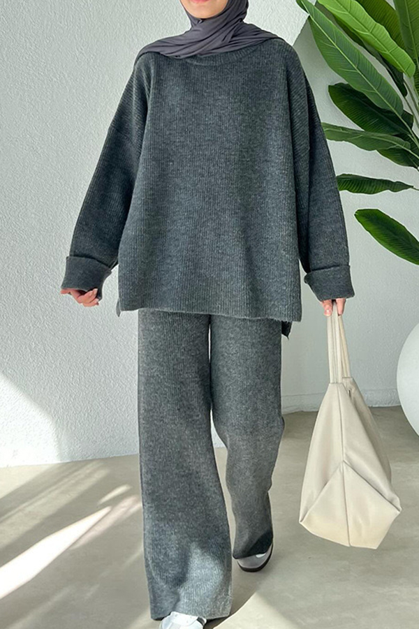 Solid Color Loose Long-sleeved Knit Top and Elastic Waist Casual Straight Leg Pants Set-consonak