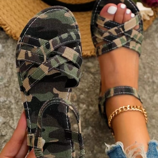 Casual and Fashionable Korean Style Flat Beach Sandals | Consonak