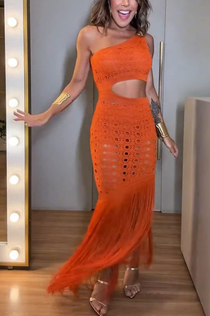 Refresh Style Knit Hollow Out One Shoulder Cutout Waist Tassel Hem Maxi Dress