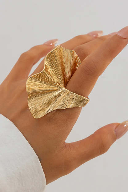 Fashion Irregular Ginkgo Leaf Shape Alloy Ring-consonak