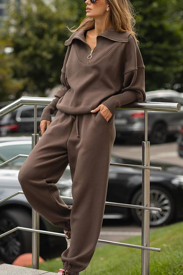 Solid Color Long-sleeved Zip-up Sweatshirt and Elastic Waist Loose Pocket Pants Set-consonak