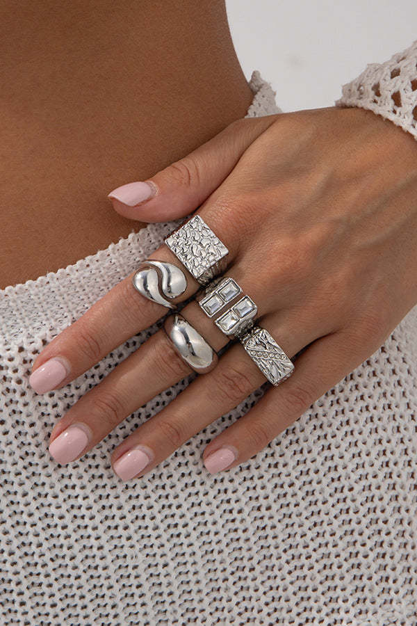 Fashionable Hollow Diamond Irregular Retro Ring-consonak