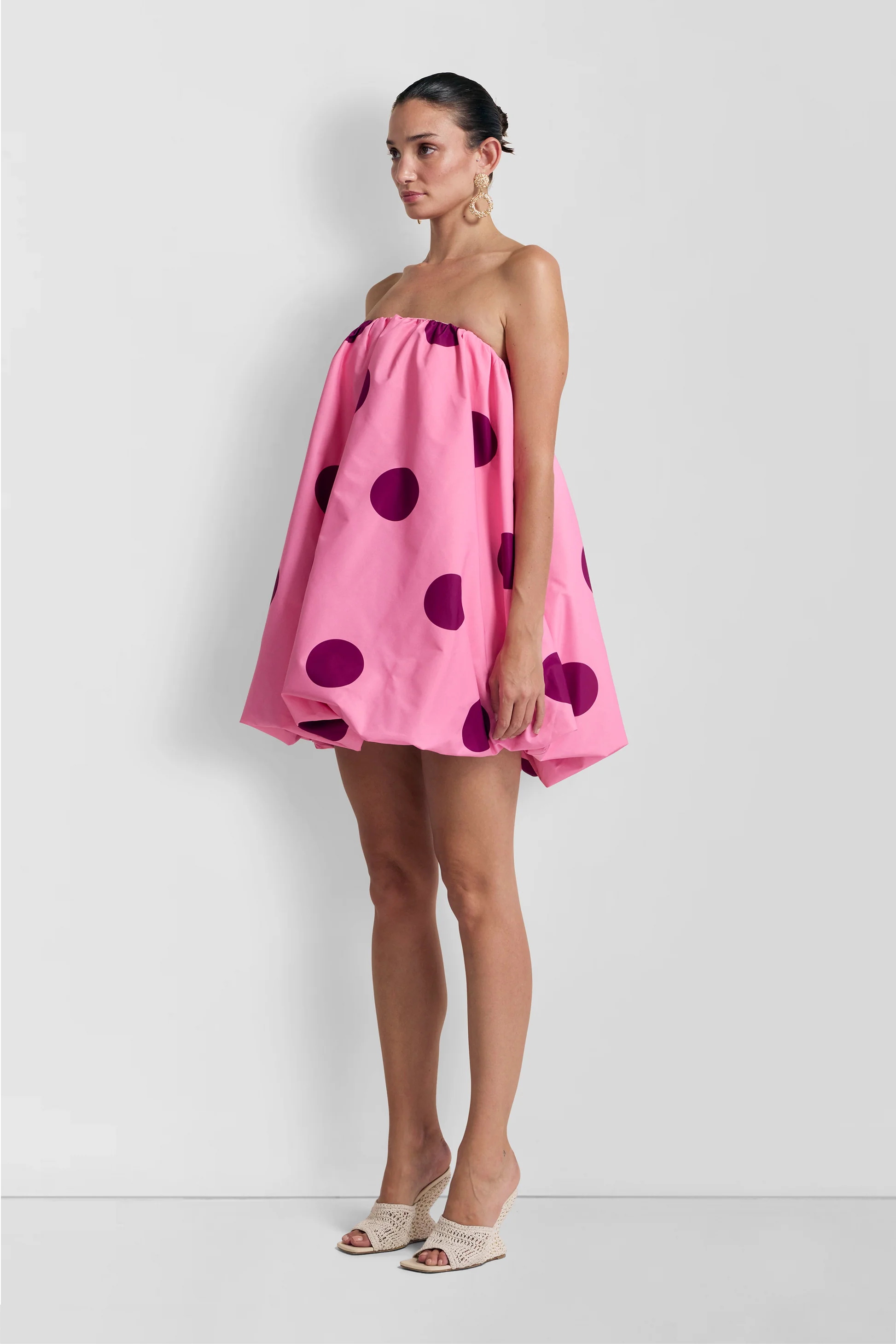 Fashionable Polka Dot Print Off-shoulder Sleeveless Loose Mini Dress-consonak