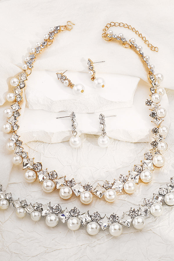 Elegant Baroque Pearl Necklace and Earring Set | Consonak