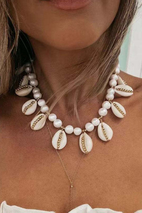 Elegant Pearl Shell Necklace-consonak