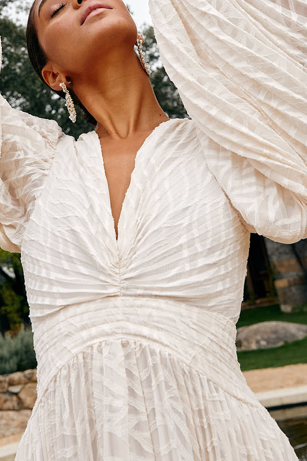 Wedding Guests Pleated Textured Chiffon Fabric Balloon Sleeve Open Back Maxi Dress-consonak