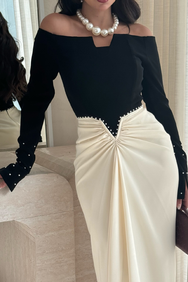 Stylish Pearl-embellished Elegant Off-shoulder Long-sleeved Draped Maxi Dress-consonak