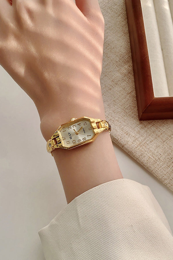 Light Luxury Quartz Gold Vintage Watch | Consonak