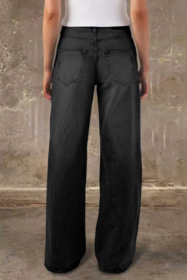 Stylish Casual Pocket Loose Straight Leg Jeans