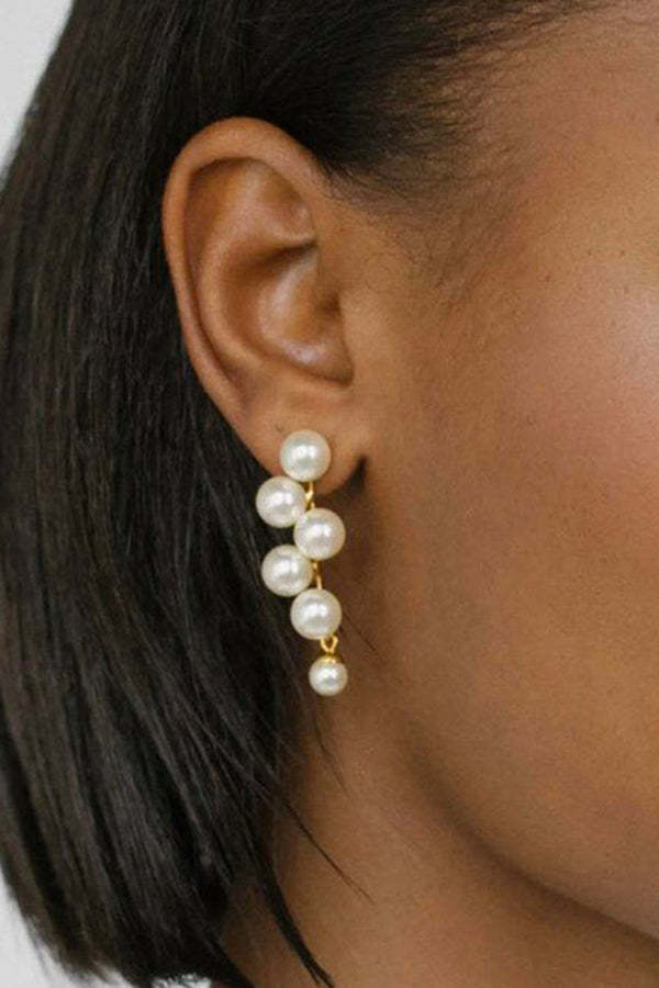 Simple Pearl Earrings-consonak