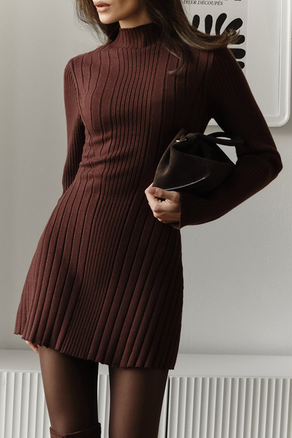 Solid Color Long-sleeved Slim-fit Elegant Knitted Mini Dress-consonak