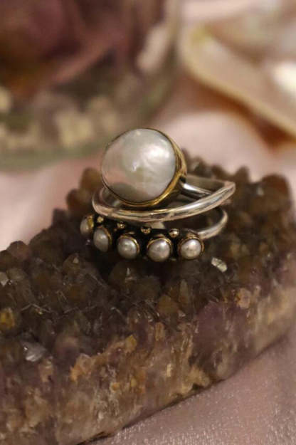 Vintage Pearl Open Ring-consonak