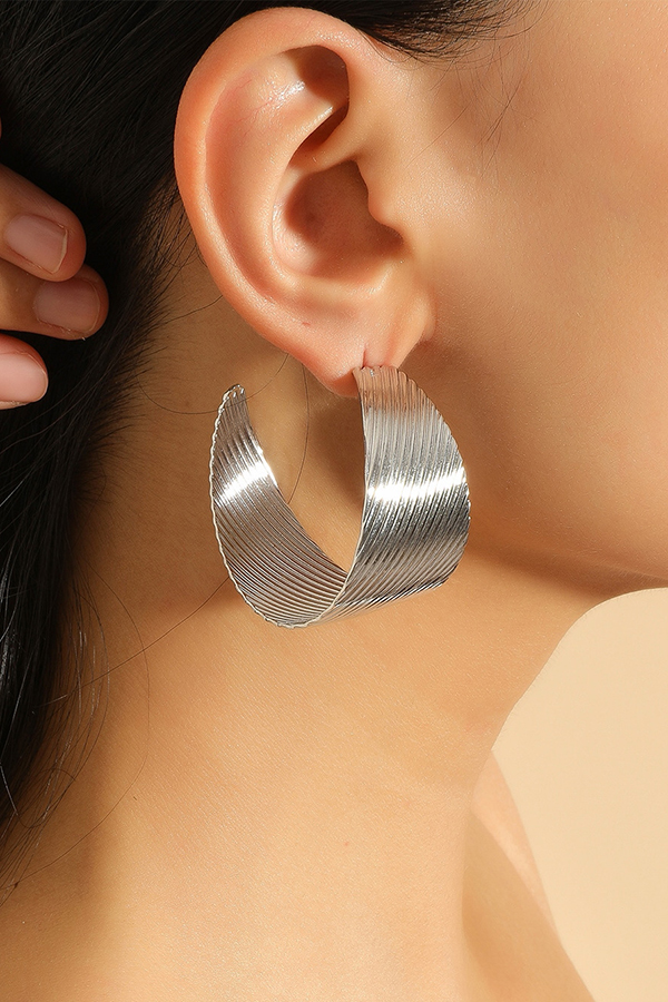 Exaggerated C-shaped Vintage Earrings-consonak