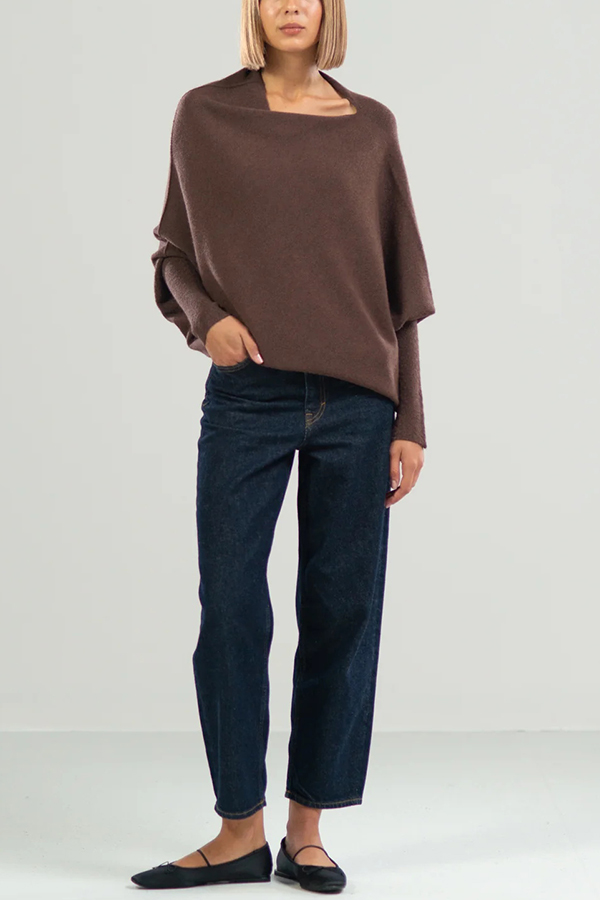 Solid Color Round Neck Long Sleeve Loose Knitted Sweater-consonak