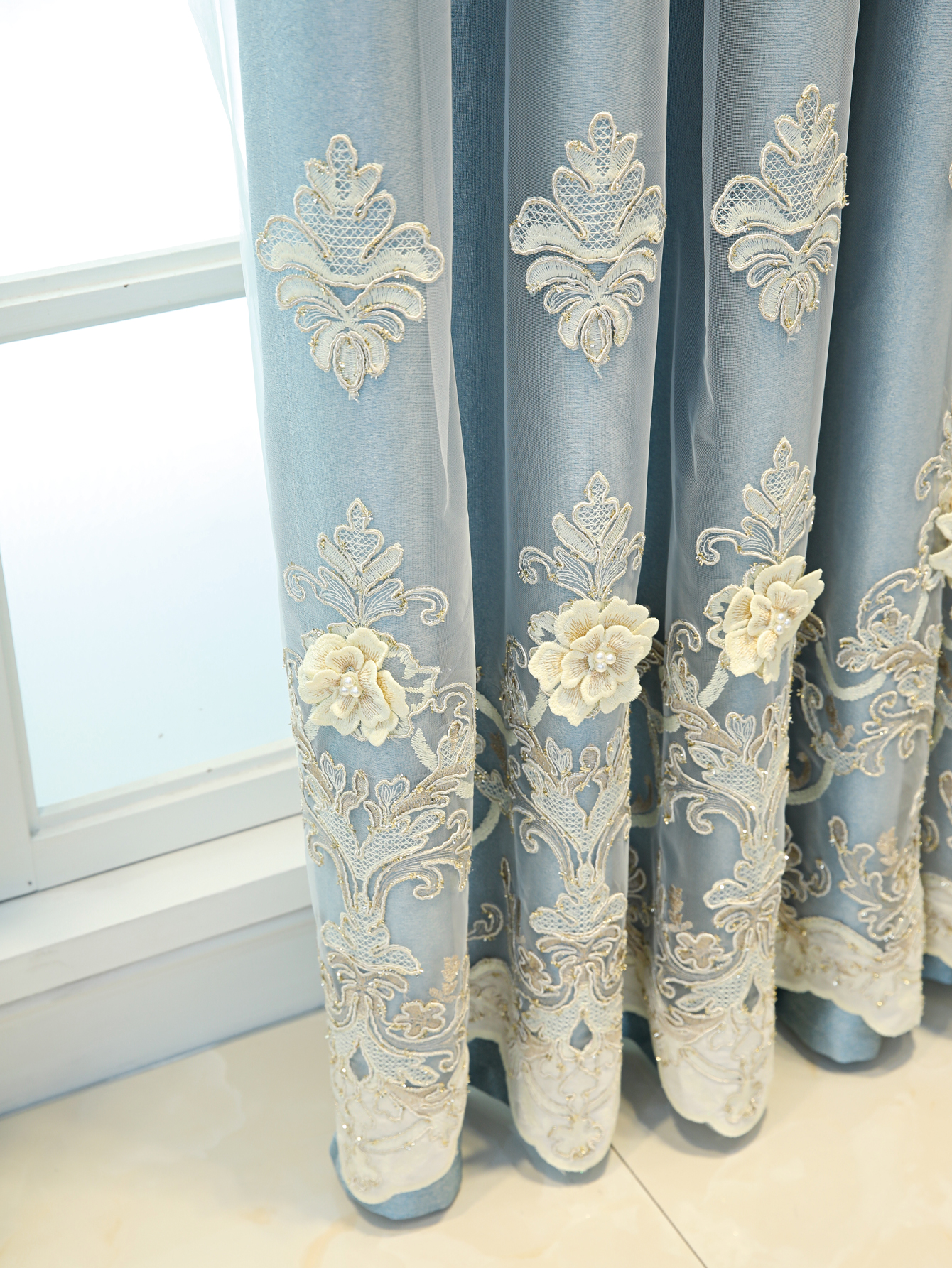 1 piece of European style blue high-end relief embroidered window screen, finished fabric screen integrated, simple living room, bedroom, double-layer blackout curtain