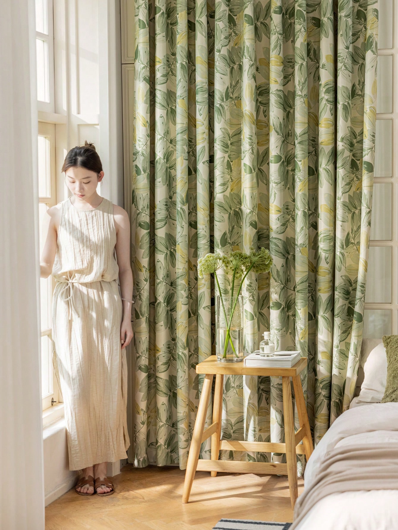 1 perforated French green leaf curtain, polyester fiber printed single-sided blackout curtain, suitable for bedroom, living room and other room types