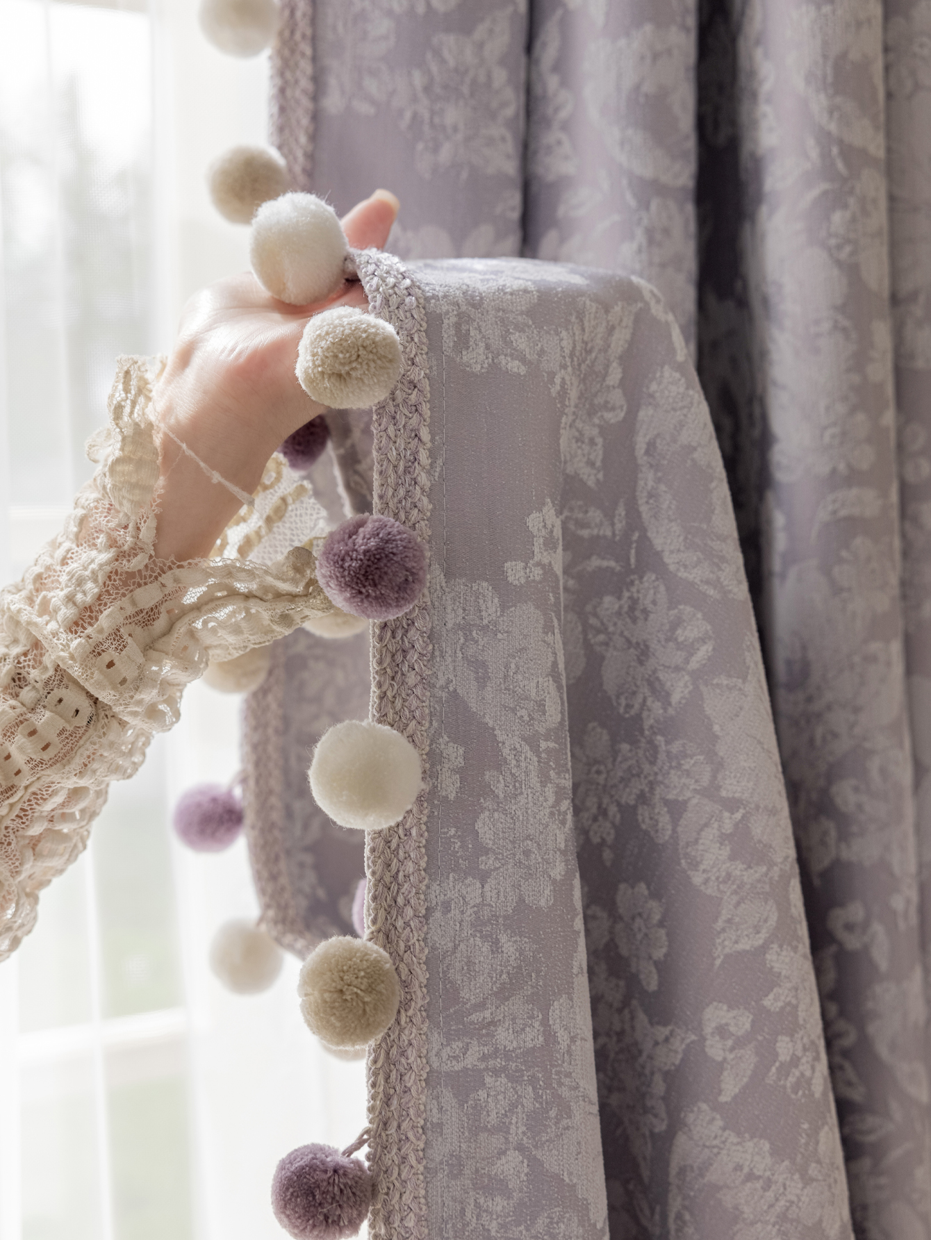 1 piece of purple curtain, bedroom, chenille jacquard, high-end shading, 2025 new light luxury retro French atmosphere lace