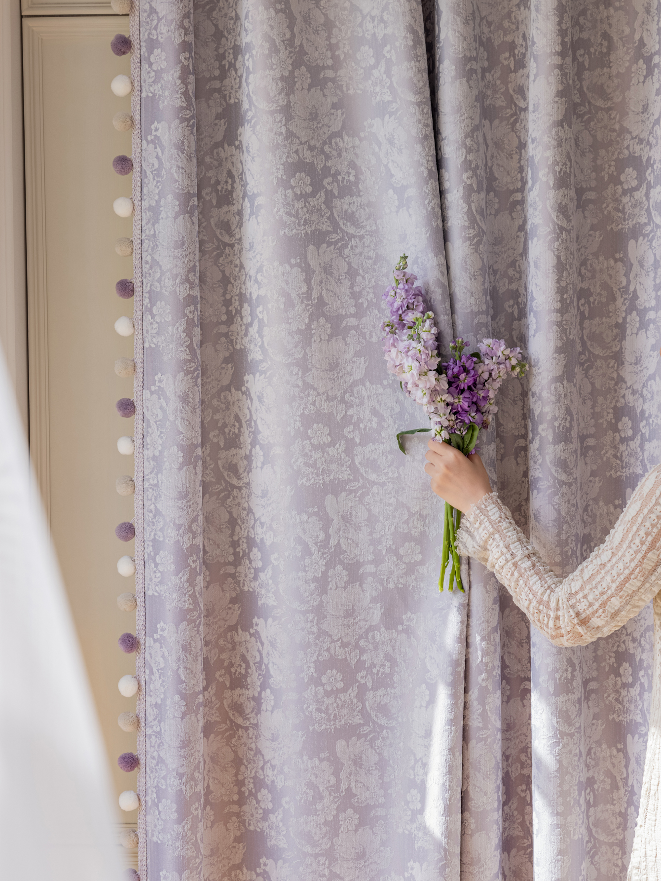 1 piece of purple curtain, bedroom, chenille jacquard, high-end shading, 2025 new light luxury retro French atmosphere lace