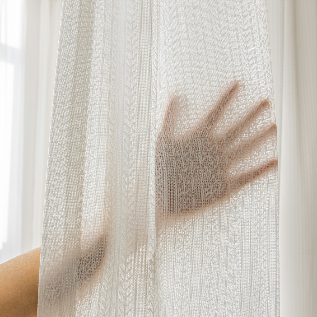 1 piece of cream color ribbon lace window screen, dream sunscreen and heat insulation screen curtain, living room curtains are opaque to light, French light luxury bay window partition new model