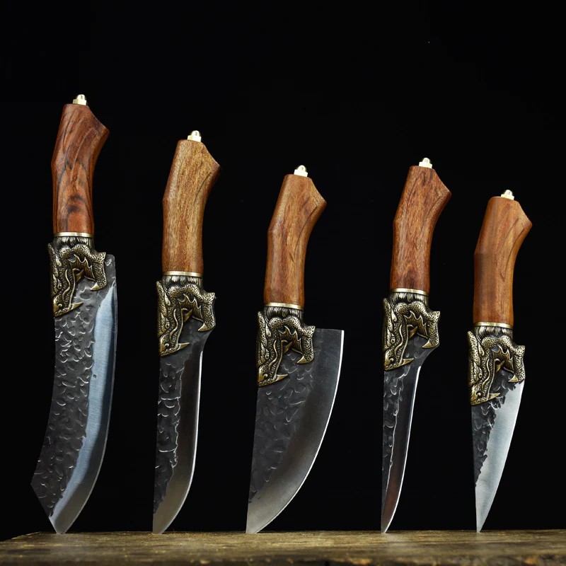 Ръчно кован комплект ножове Tiger Roar: Първата стъпка към това да станете велик кулинарен готвач