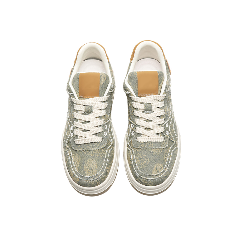 Painted, trendy, comfortable, shock-absorbing and wear-resistant, fashionable and versatile low-top sneakers for couples, same style for men and women