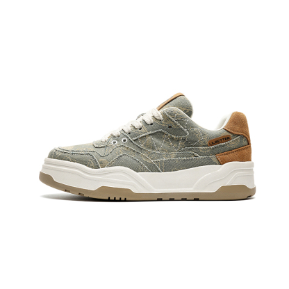 Painted, trendy, comfortable, shock-absorbing and wear-resistant, fashionable and versatile low-top sneakers for couples, same style for men and women