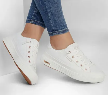 (WMNS)  Arch Fit Arcade - Meet Ya There