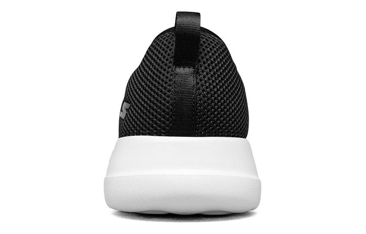 (WMNS) skecththers Go Walk Slip-on Shoes Black 124186-BKW