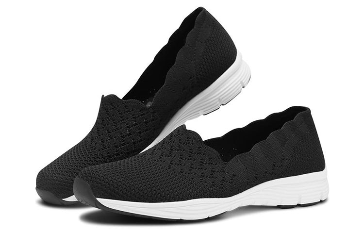 (WMNS) skecththers Modern Comfort Slip-on Shoes 'Black White' 49481-BLK