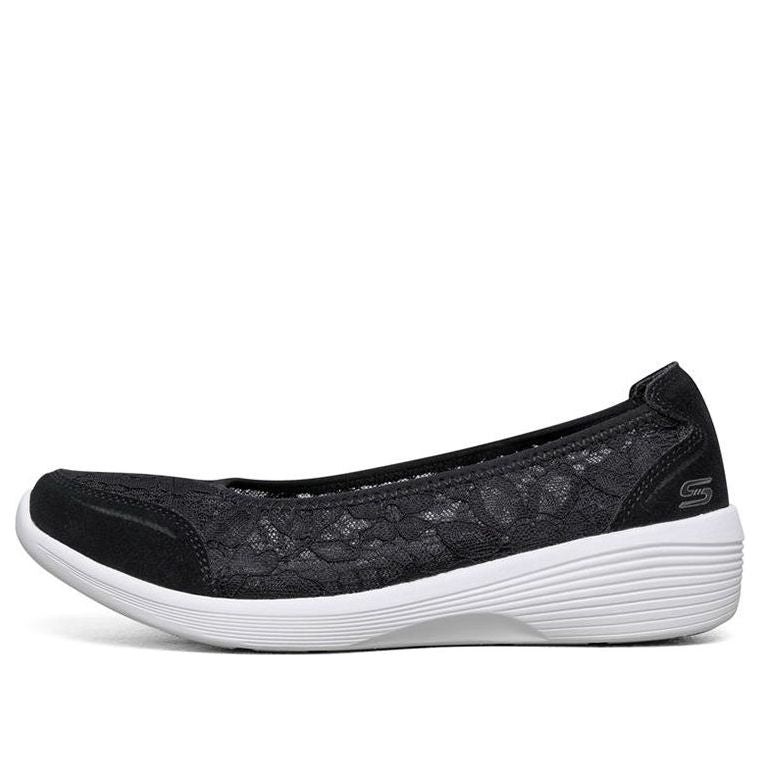 (WMNS) skecththers Arya Slip-on Shoes Black/White 66666292-BKW